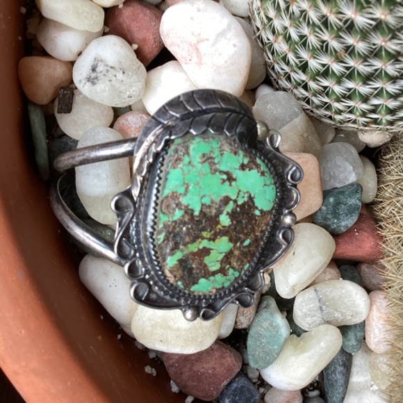 Vintage Native American Sterling Silver Old Pawn Turquoise Cuff - Picture 8 of 16